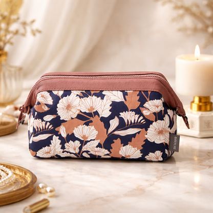 Trousse de maquillage florale élégante – Bleu nuit & rose poudré